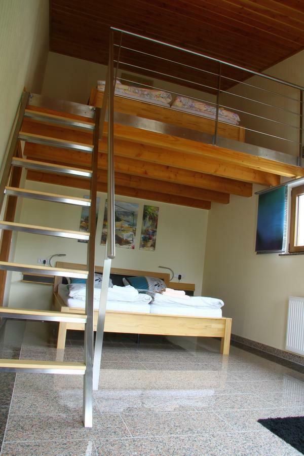 Bed and Breakfast Bistro Im Ring Quiddelbach Exteriér fotografie