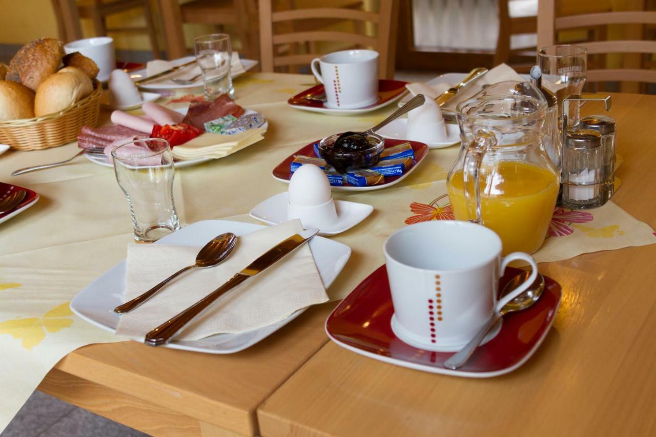 Bed and Breakfast Bistro Im Ring Quiddelbach Exteriér fotografie